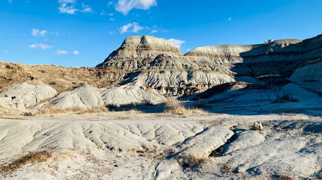Marvel at the hoodoos amidst endless badlands in Dinosaur Provincial Park | Caroline Mongrain