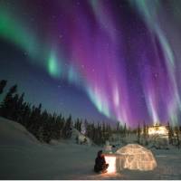 Make your own igloo during a winter Northern Lights Eco Escape | Martina Gebrovska