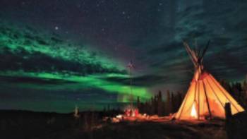Viewing the Northern Lights from a teepee in the Northwest Territories | H Wang