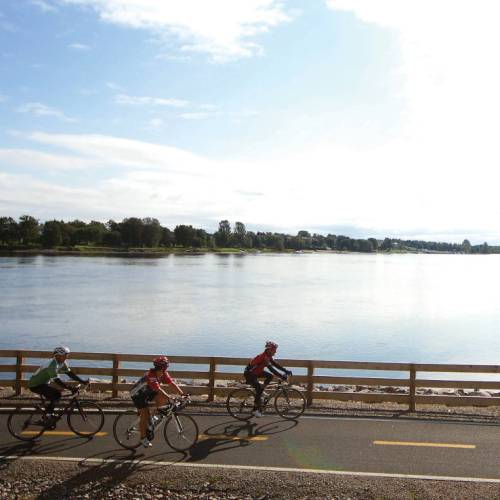 Self-Guided Cycle Veloroute Bleuets Quebec Great Canadian Trails