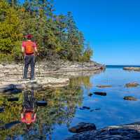 Beautiful rocky shoreline along the Bruce Trail | Pete Heck