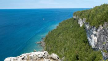 Lion's Head limestone cliffs and endless views | Elise Arsenault