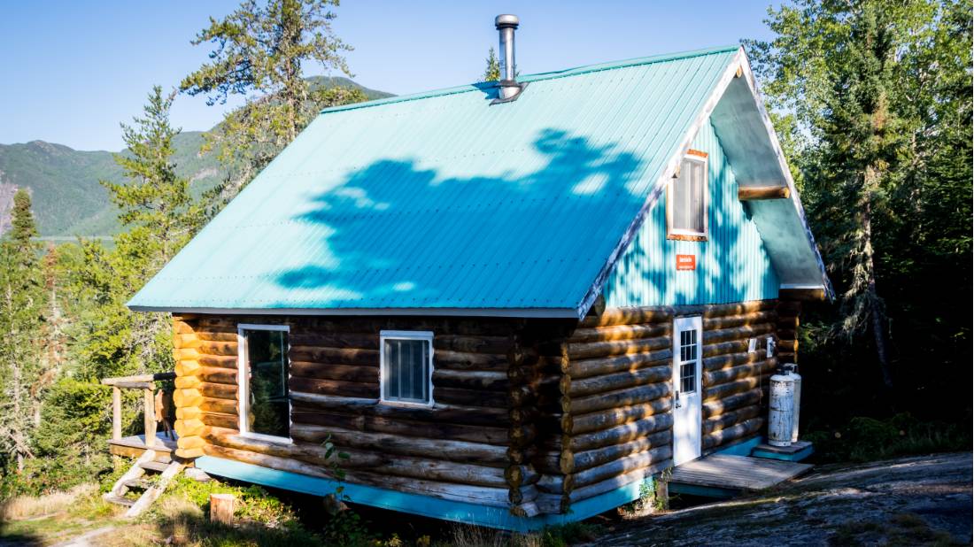 Blue Jay Hut is perfectly perched overlooking Malbaie River |  <i>Leigh McAdam</i>