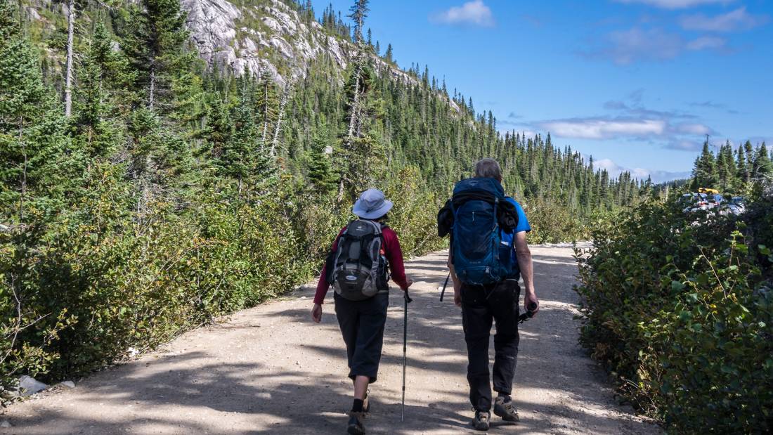 Starting off on the 105km/65mi Charlevoix Traverse |  <i>Leigh McAdam</i>