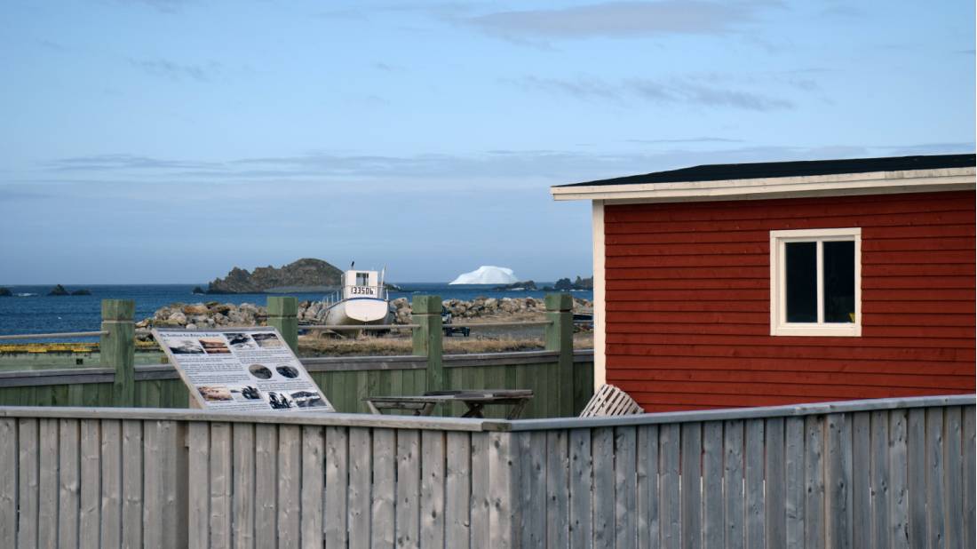 View of an iceberg on our way to the picnic at the lightouse |  <i>Nathalie Gauthier</i>