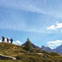 Hiking in BC's Glacier National Park | Parks Canada