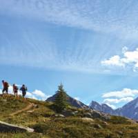 Hiking in BC's Glacier National Park | Parks Canada