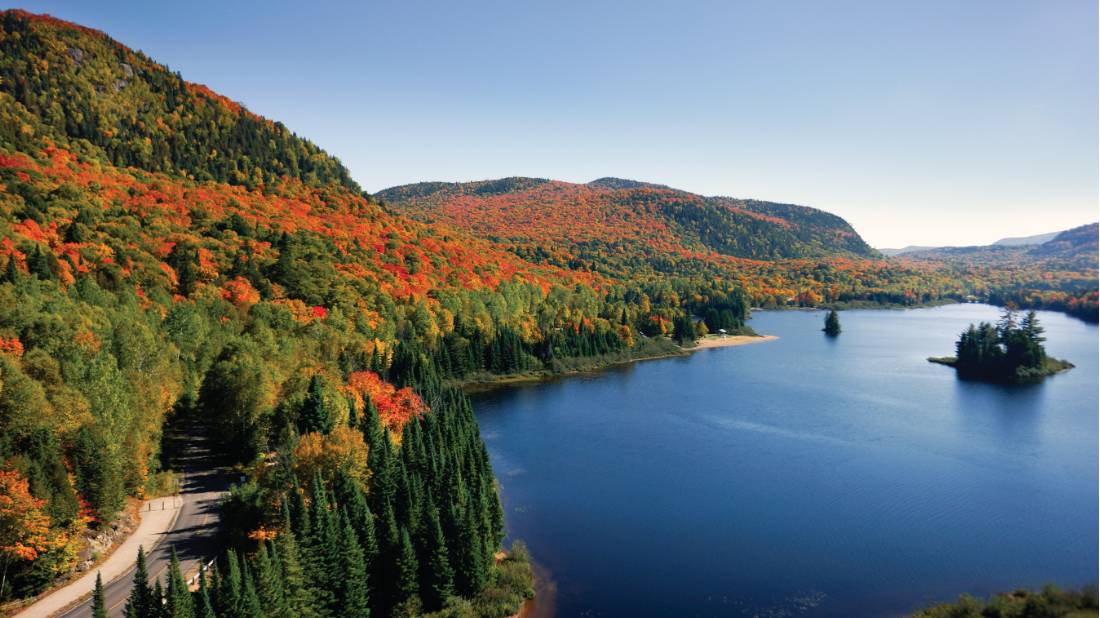 Autumn in Mont-Tremblant |  <i>@tourismeLaurentides</i>