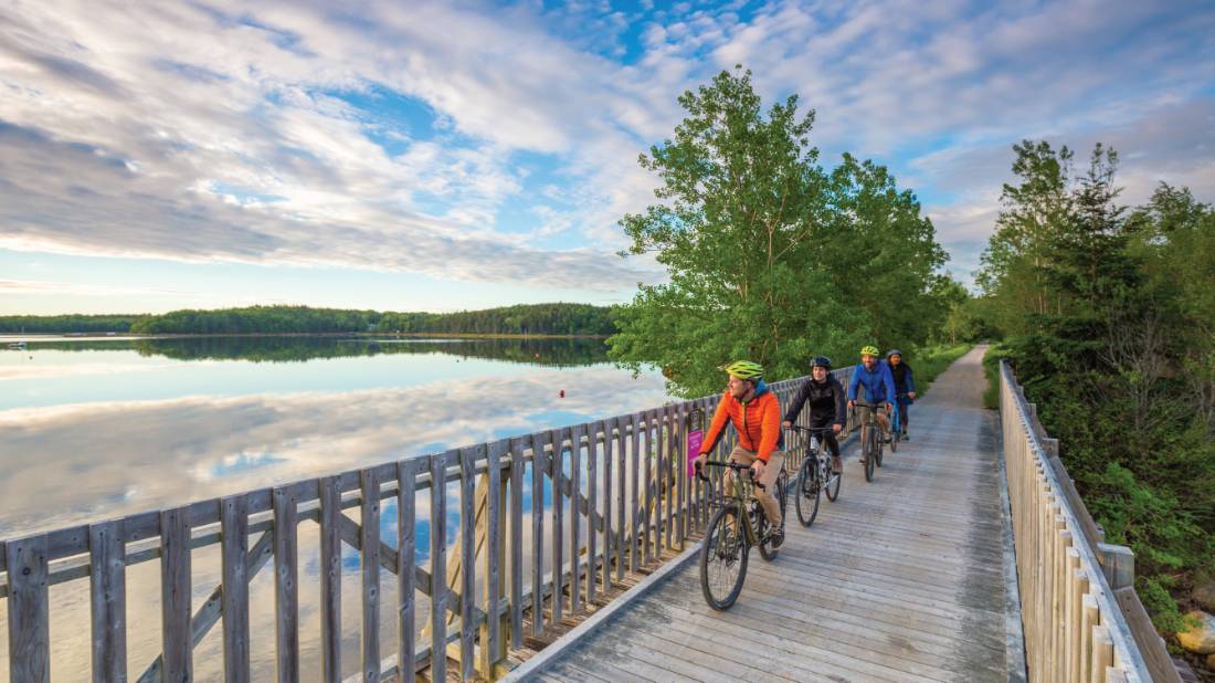 Rum Runners Trail, South Shore |  <i>Tourism Nova Scotia</i>