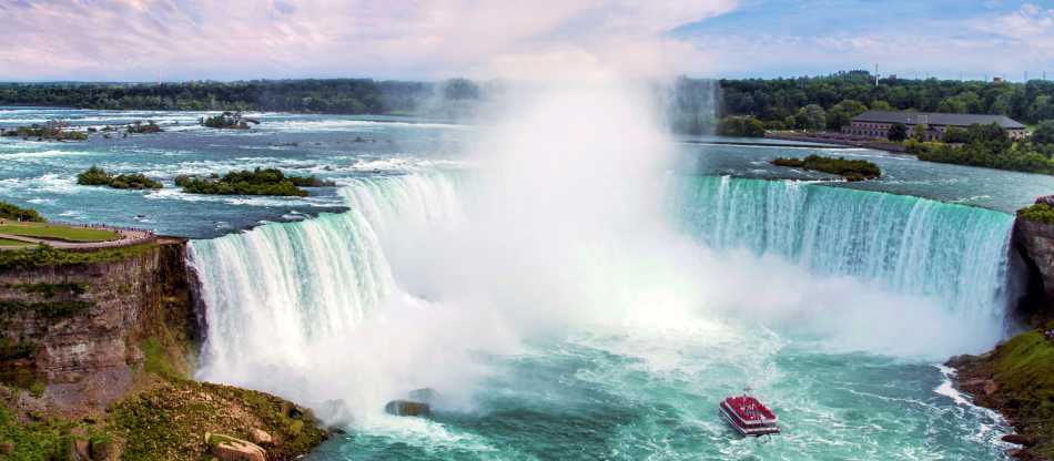 Explore Niagara Cycling Trail Wine Ontario Great Canadian Trails