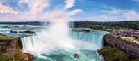 Niagara's incredible Horseshoe Falls | © Destination Ontario