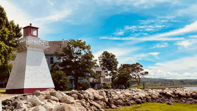 Take a stroll to the beautiful Annapolis Royal Lighthouse, built in 1889 | Caroline Mongrain