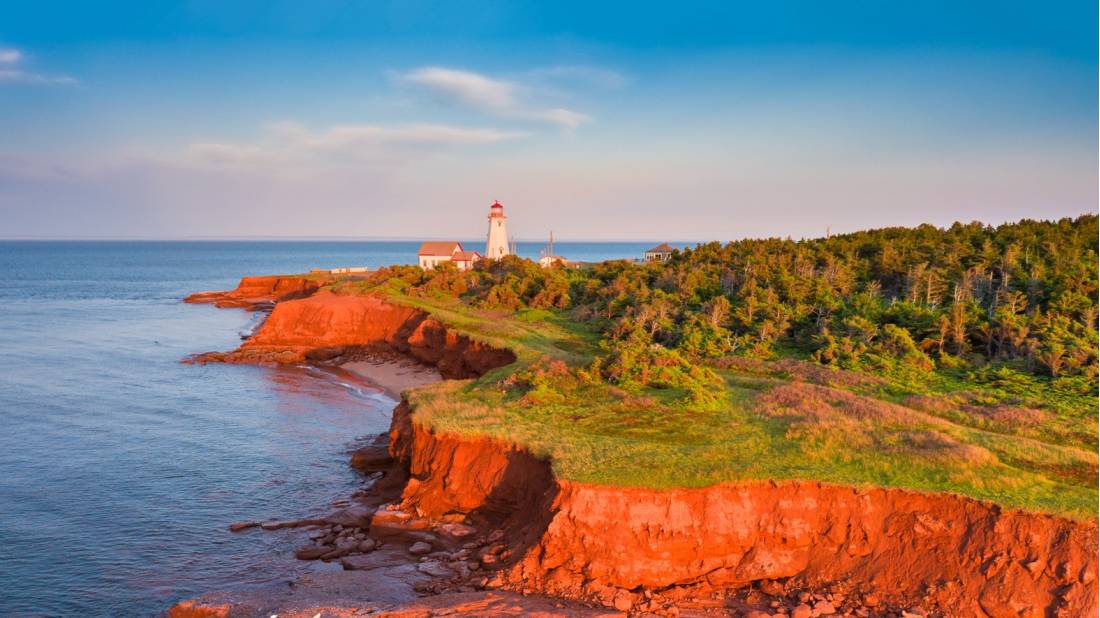 The East Point Lighthouse is one of the island's last manned lighthouses |  <i>Tourism PEI / Sander Meurs</i>