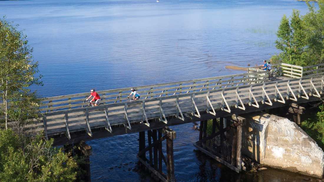 Bridge crossing in Nominingue, Quebec | ©Tourisme Laurentides