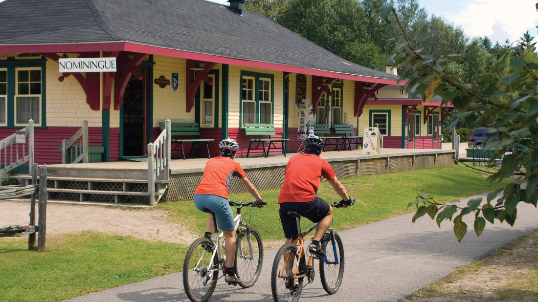 The old train station in Nominingue, Quebec |  <i>©tourismelaurentides</i>