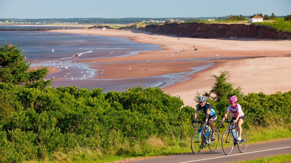 Beach views on Prince Edward Island's Gulf Shore |  <i>Tourism PEI/John Sylvester</i>