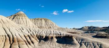The stuning rock formations of the Canadian Badlands | Caroline Mongrain